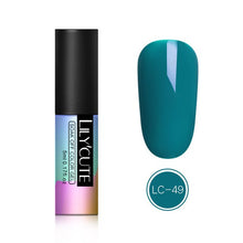 Load image into Gallery viewer, LILYCUTE Thermochromic Liquid Crystal Mood Color Changing Gel Polish Nail Art Changing Gel Paint Black Dark Base UV Lamp Needed
