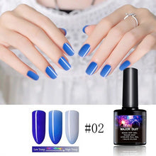 Load image into Gallery viewer, Thermo Gel Nail Polish Temperature Change Gel Varnish Long Lasting Led Nail Paint GradienColors UV Chameleon Nail Art Mood Color
